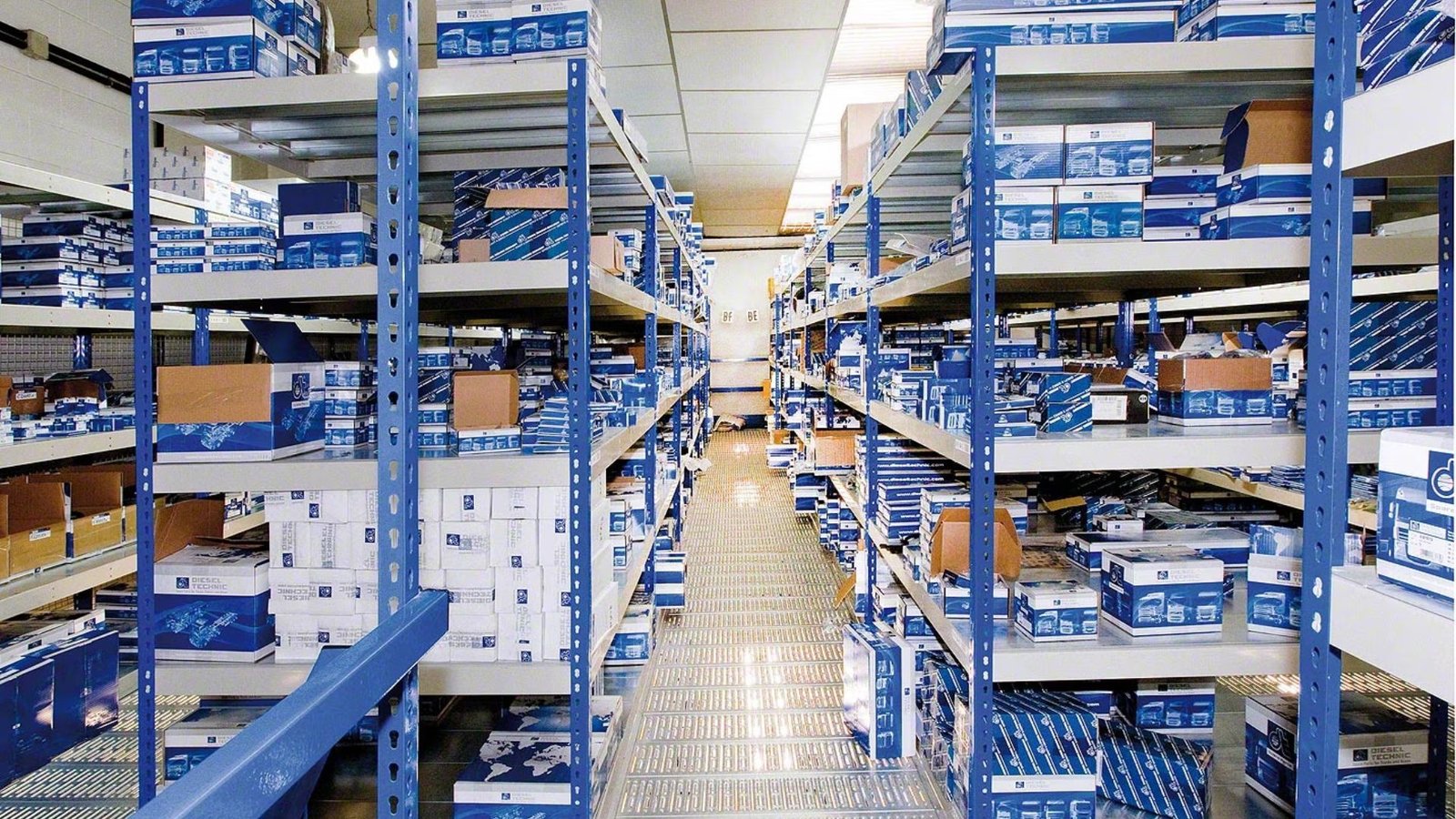 Maximize Space: A Guide to Slotted Angle Shelving