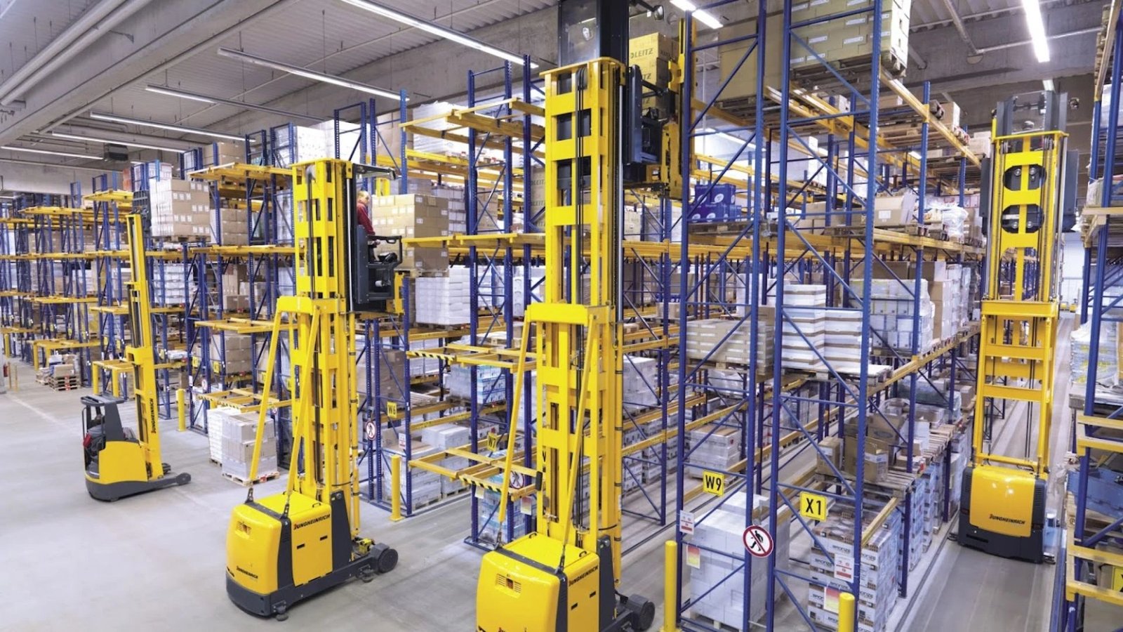 Field of Warehouse racking suppliers 