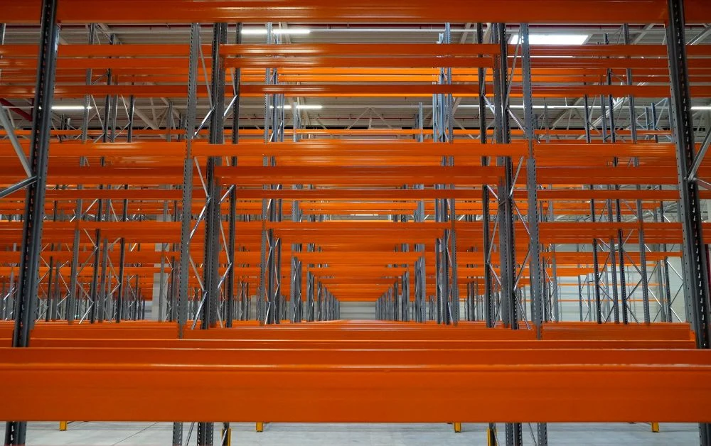 Ways a Mezzanine Racking System Improves Efficiency