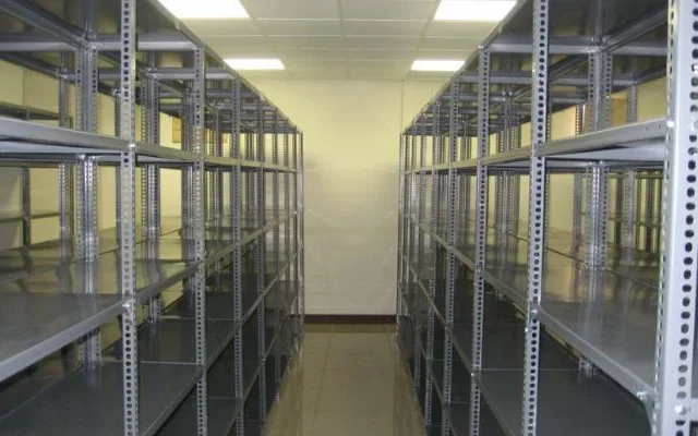 How Slotted Angle Shelving Works in Industrial Storage?