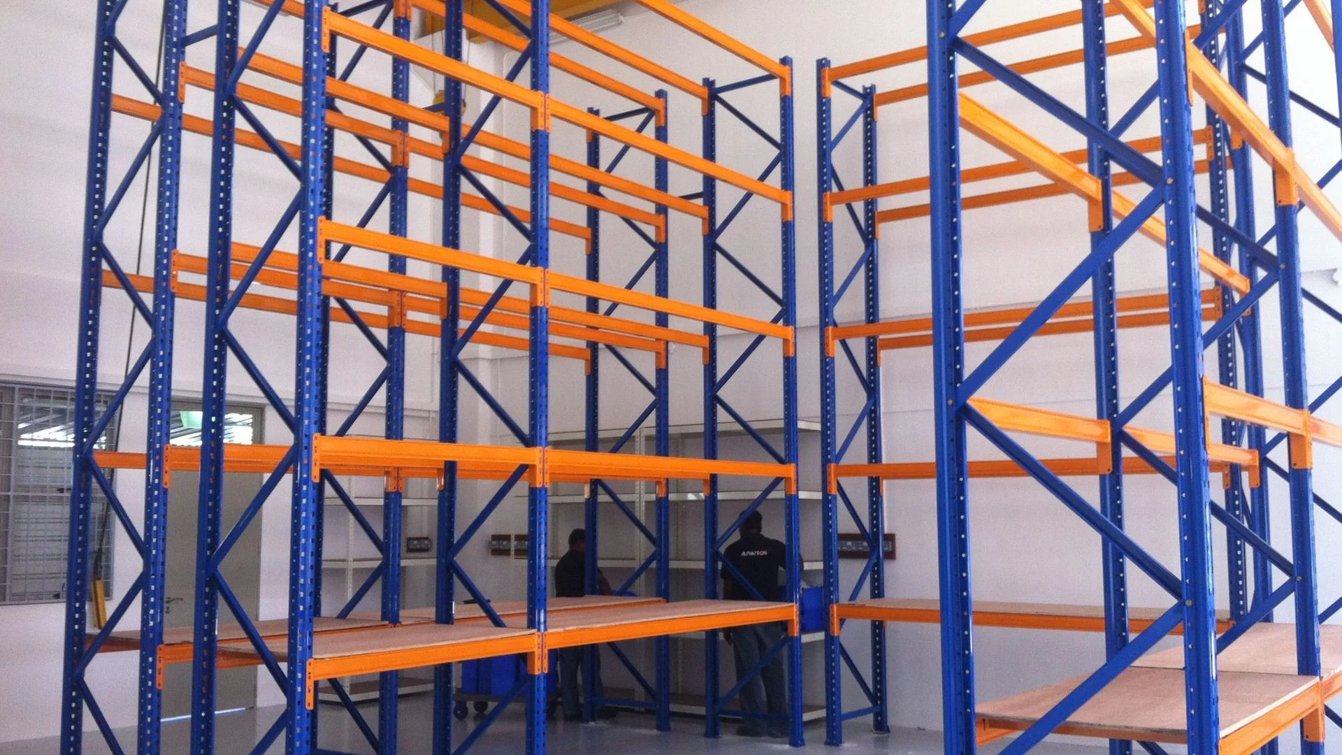 Exploring Mezzanine Racking Systems